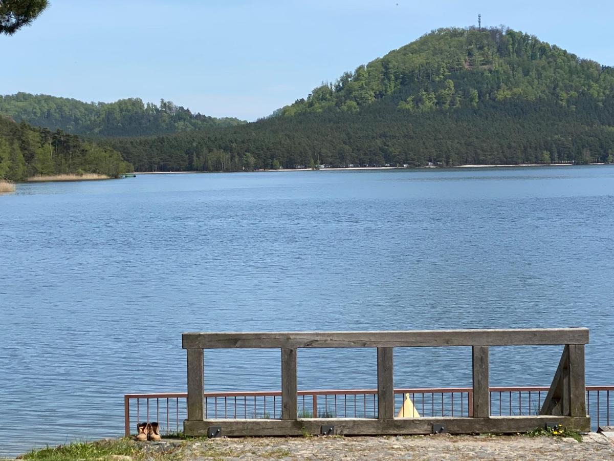 Apartman V Lakeparku สตาเร สปลาวี ภายนอก รูปภาพ
